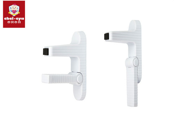 Indoor Child Safety Door Locks 90*75*25 MM Size With Standard Handles