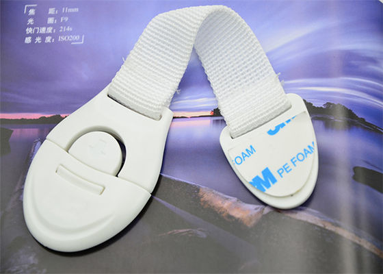 3M Strong Adhesive Super Functional Nylon Strap Baby Security Lock