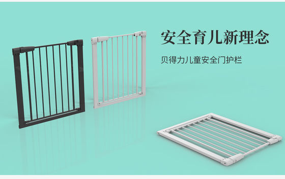 Black White Indoor Thru ABS Baby Gate Playpen 77*70cm