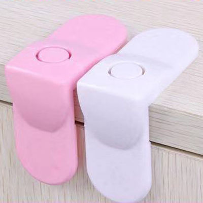 Child Safety ABS PE Corner Protection Lock 7*3.5CM CE