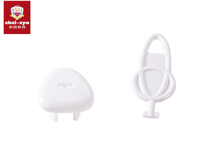 White Electrical Outlet Plug Covers , Eco Ffriendly Child Safety Outlet Plugs